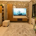 Apartment Winehouse Mouzaki-ροδίτης