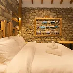 Apartment Winehouse Mouzaki-ροδίτης