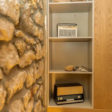 Winehouse Mouzaki-Ροδίτης