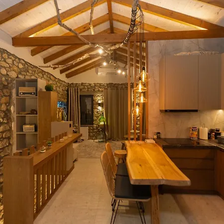 Winehouse Mouzaki-Ροδίτης 아파트