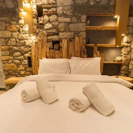 Winehouse Mouzaki-Ροδίτης