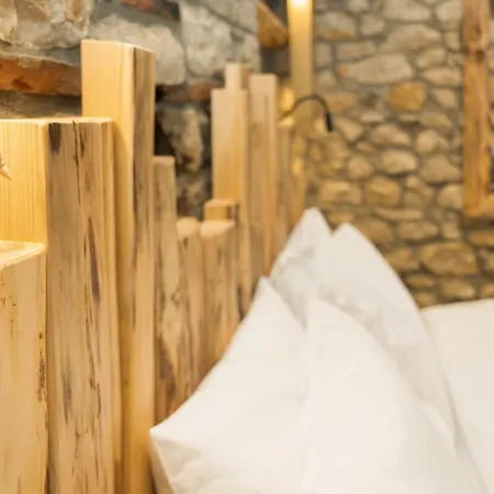 Winehouse Mouzaki-Ροδίτης 아파트