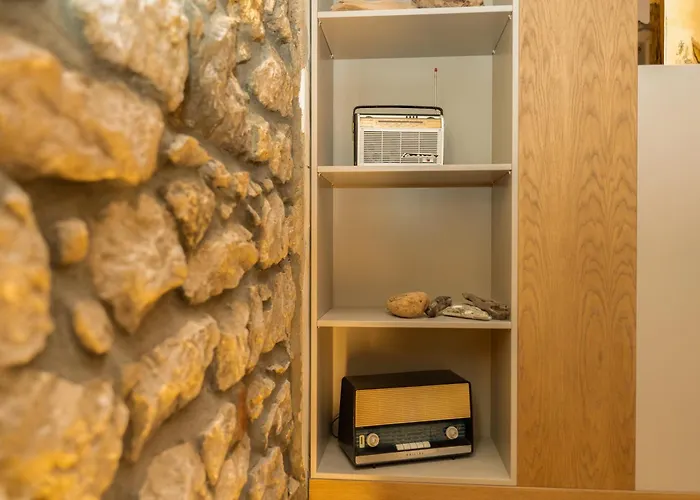 Winehouse Mouzaki-ροδίτης