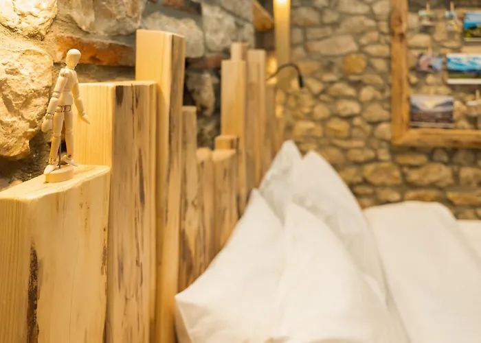 Winehouse Mouzaki-ροδίτης דירה Mouzaki